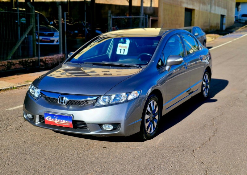 HONDA CIVIC SEDAN LXS 2011/2011 CRUZEIRO MULTIMARCAS CRUZEIRO DO SUL / Carros no Vale
