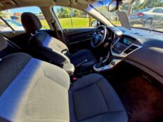 CHEVROLET CRUZE 1.8 LT SPORT6 16V FLEX 4P MANUAL 2013/2013 CRUZEIRO MULTIMARCAS CRUZEIRO DO SUL / Carros no Vale
