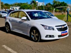 CHEVROLET CRUZE 1.8 LT SPORT6 16V FLEX 4P MANUAL 2013/2013 CRUZEIRO MULTIMARCAS CRUZEIRO DO SUL / Carros no Vale
