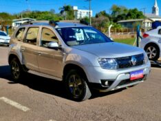 RENAULT DUSTER 2.0 DYNAMIQUE 4X4 16V FLEX 4P MANUAL 2016/2016 CRUZEIRO MULTIMARCAS CRUZEIRO DO SUL / Carros no Vale