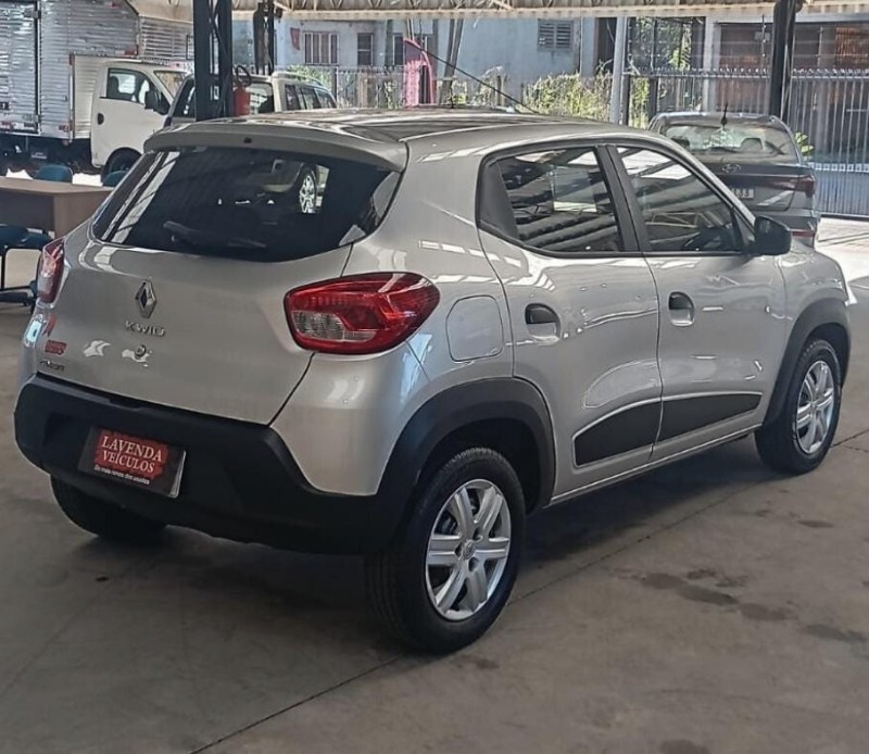 RENAULT KWID ZEN 1.0 2020/2021 LAVENDA VEÍCULOS ARROIO DO MEIO / Carros no Vale