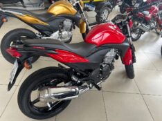 HONDA MOTOS CB 300R /2011 JASER MOTOS LAJEADO / Carros no Vale