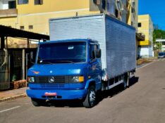 MERCEDES-BENZ CAMINHÕES MB 710 2008/2009 CRUZEIRO MULTIMARCAS CRUZEIRO DO SUL / Carros no Vale