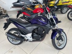 HONDA MOTOS CB 300R /2011 JASER MOTOS LAJEADO / Carros no Vale