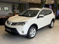 TOYOTA RAV4 2.0 4X2 16V 2013/2013 JOÃO CARROS MULTIMARCAS GUAPORÉ / Carros no Vale