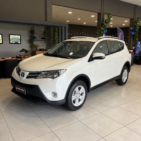 TOYOTA RAV4 2.0 4X2 16V 2013/2013 JOÃO CARROS MULTIMARCAS GUAPORÉ / Carros no Vale