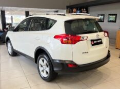 TOYOTA RAV4 2.0 4X2 16V 2013/2013 JOÃO CARROS MULTIMARCAS GUAPORÉ / Carros no Vale