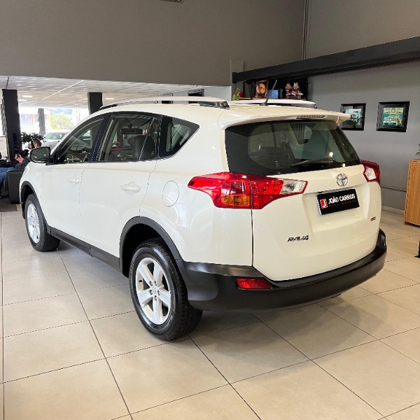 TOYOTA RAV4 2.0 4X2 16V 2013/2013 JOÃO CARROS MULTIMARCAS GUAPORÉ / Carros no Vale