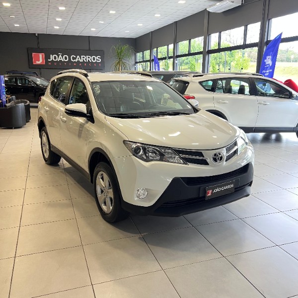 TOYOTA RAV4 2.0 4X2 16V 2013/2013 JOÃO CARROS MULTIMARCAS GUAPORÉ / Carros no Vale