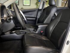 TOYOTA RAV4 2.0 4X2 16V 2013/2013 JOÃO CARROS MULTIMARCAS GUAPORÉ / Carros no Vale