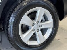TOYOTA RAV4 2.0 4X2 16V 2013/2013 JOÃO CARROS MULTIMARCAS GUAPORÉ / Carros no Vale