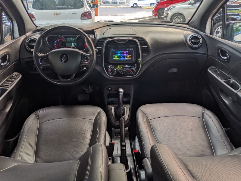 RENAULT CAPTUR 1.6 16V INTENSE BOSE 2020/2021 RICARDO VEÍCULOS TEUTÔNIA / Carros no Vale