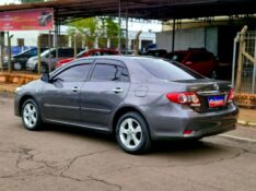 TOYOTA COROLLA 1.8 GLI 16V FLEX 4P AUTOMÁTICO 2014/2014 CRUZEIRO MULTIMARCAS CRUZEIRO DO SUL / Carros no Vale