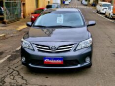 TOYOTA COROLLA 1.8 GLI 16V FLEX 4P AUTOMÁTICO 2014/2014 CRUZEIRO MULTIMARCAS CRUZEIRO DO SUL / Carros no Vale