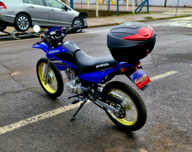 HONDA MOTOS NXR 125 BROS ES /2005 CRUZEIRO MULTIMARCAS CRUZEIRO DO SUL / Carros no Vale