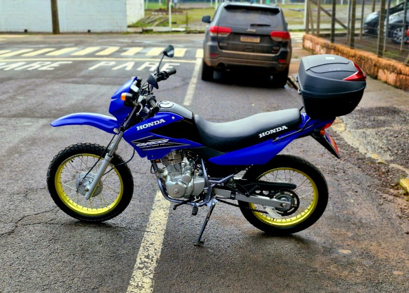 HONDA MOTOS NXR 125 BROS ES /2005 CRUZEIRO MULTIMARCAS CRUZEIRO DO SUL / Carros no Vale