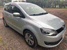 VOLKSWAGEN FOX 1.6 GII 2013/2013 MENEGHINI VEÍCULOS ARROIO DO MEIO / Carros no Vale