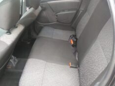 RENAULT DUSTER 1.6 OUTDOOR HI-FLEX 2015/2015 ELY AUTOMÓVEIS LAJEADO / Carros no Vale