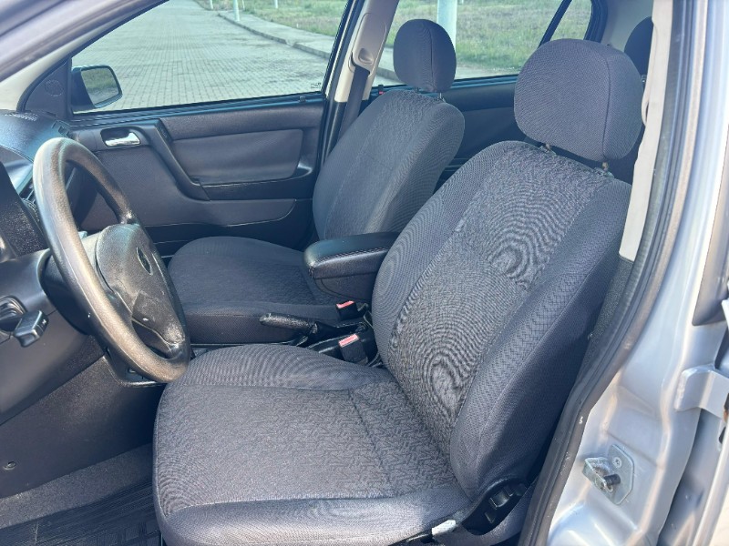 CHEVROLET ASTRA COMFORT 2.0 /2005 RT 811 VEÍCULOS ARROIO DO MEIO / Carros no Vale