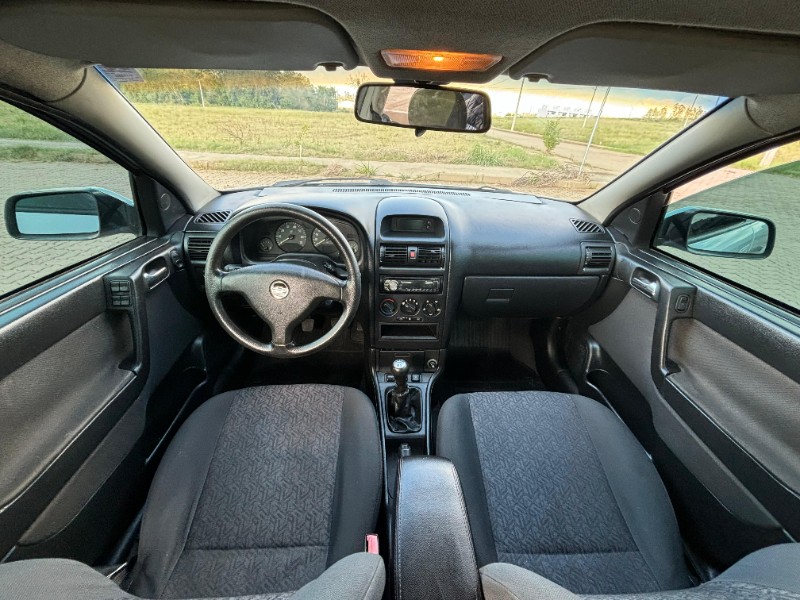 CHEVROLET ASTRA COMFORT 2.0 /2005 RT 811 VEÍCULOS ARROIO DO MEIO / Carros no Vale