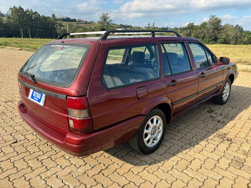 VOLKSWAGEN QUANTUM 2.0 GL 8V /1996 RT 811 VEÍCULOS ARROIO DO MEIO / Carros no Vale