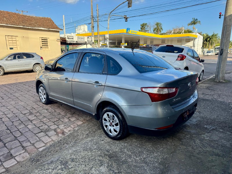 FIAT GRAND SIENA 1.4 MPI ATTRACTIVE 8V FLEX 4P MANUAL 2013/2013 AR MULTIMARCAS VENÂNCIO AIRES / Carros no Vale