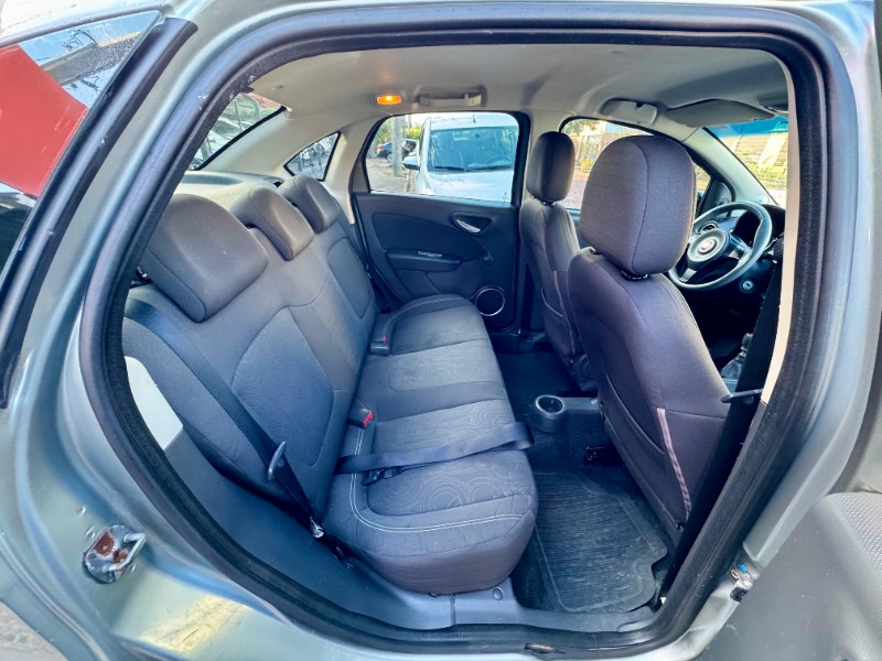 FIAT GRAND SIENA 1.4 MPI ATTRACTIVE 8V FLEX 4P MANUAL 2013/2013 AR MULTIMARCAS VENÂNCIO AIRES / Carros no Vale