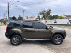 RENAULT DUSTER DYNAMIQUE 2.0 FLEX 16V AUT. 2015/2015 LS MULTIMARCAS VENÂNCIO AIRES / Carros no Vale