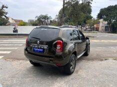 RENAULT DUSTER DYNAMIQUE 2.0 FLEX 16V AUT. 2015/2015 LS MULTIMARCAS VENÂNCIO AIRES / Carros no Vale