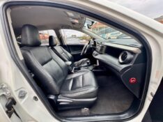 TOYOTA RAV4 2.0 4X2 16V GASOLINA 4P AUTOMÁTICO 2013/2013 AR MULTIMARCAS VENÂNCIO AIRES / Carros no Vale
