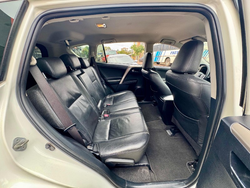 TOYOTA RAV4 2.0 4X2 16V GASOLINA 4P AUTOMÁTICO 2013/2013 AR MULTIMARCAS VENÂNCIO AIRES / Carros no Vale