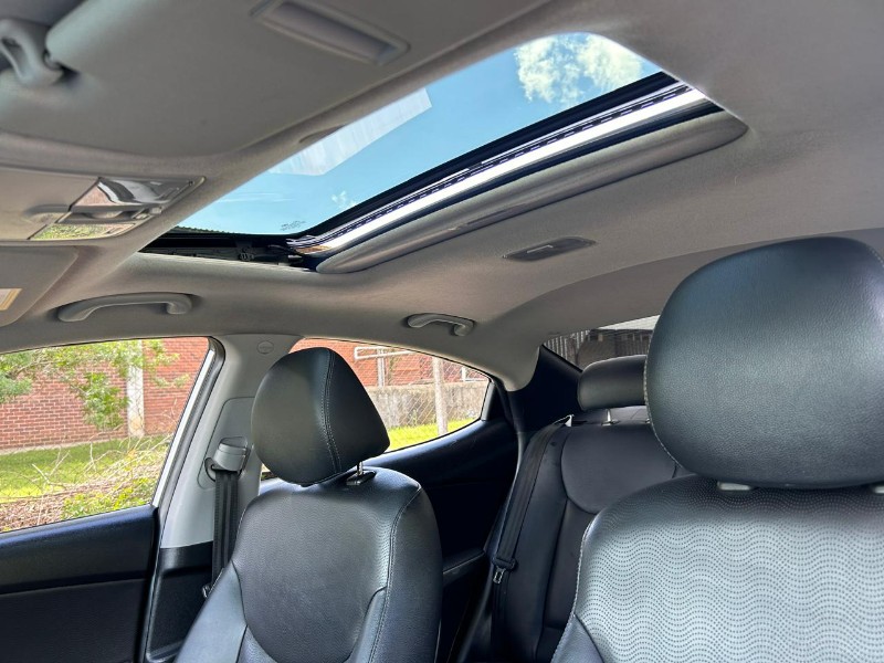 HYUNDAI ELANTRA GLS 2.0 16V FLEX AUT. 2013/2013 LS MULTIMARCAS VENÂNCIO AIRES / Carros no Vale