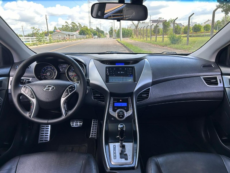 HYUNDAI ELANTRA GLS 2.0 16V FLEX AUT. 2013/2013 LS MULTIMARCAS VENÂNCIO AIRES / Carros no Vale