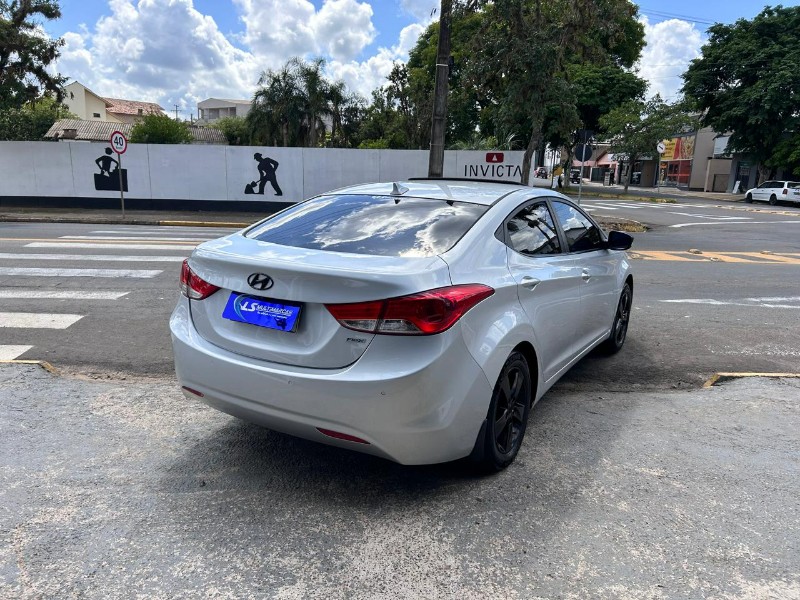 HYUNDAI ELANTRA GLS 2.0 16V FLEX AUT. 2013/2013 LS MULTIMARCAS VENÂNCIO AIRES / Carros no Vale