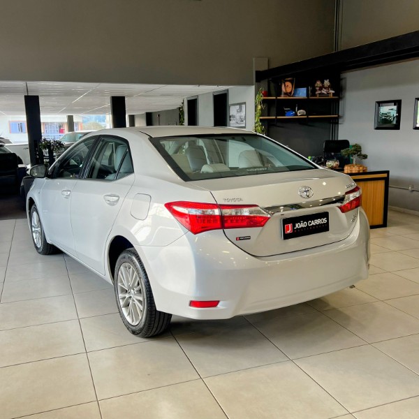 TOYOTA COROLLA 2.0 XEI 16V 2016/2016 JOÃO CARROS MULTIMARCAS GUAPORÉ / Carros no Vale