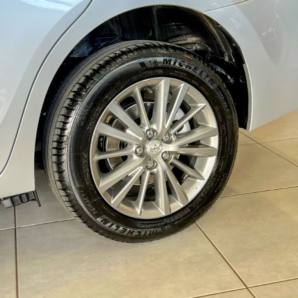 TOYOTA COROLLA 2.0 XEI 16V 2016/2016 JOÃO CARROS MULTIMARCAS GUAPORÉ / Carros no Vale
