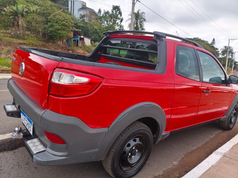 FIAT STRADA 1.4 MPI HARD WORKING CD 8V FLEX 3P MANUAL 2017/2018 ADRIANO VEÍCULOS CRUZEIRO DO SUL / Carros no Vale