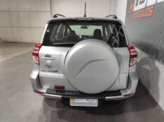 TOYOTA RAV-4 2.4 2011/2011 ROSAUTO VEÍCULOS VENÂNCIO AIRES / Carros no Vale