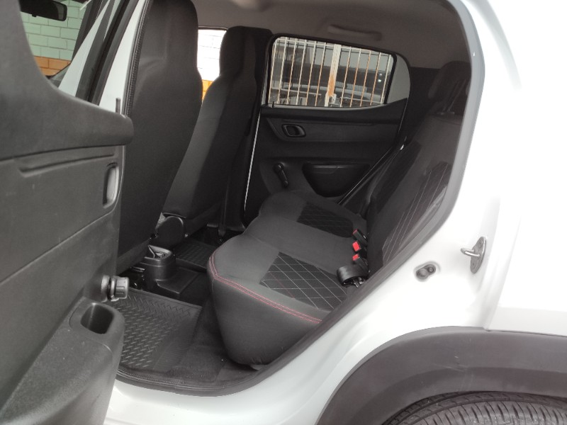 RENAULT KWID ZEN 1.0 FLEX 12V 5P MEC. 2018/2018 ROSAUTO VEÍCULOS VENÂNCIO AIRES / Carros no Vale