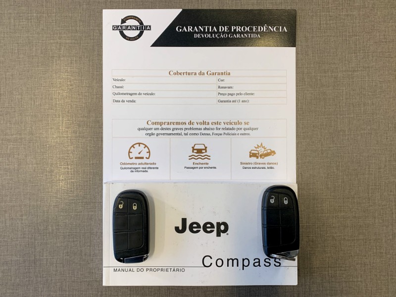 JEEP COMPASS 2.0 16V FLEX LONGITUDE AUTOMÁTICO 2021/2021 DUARTE VEÍCULOS PORTO ALEGRE / Carros no Vale
