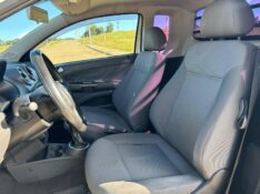 VOLKSWAGEN SAVEIRO 1.6 CE /2011 RT 811 VEÍCULOS ARROIO DO MEIO / Carros no Vale