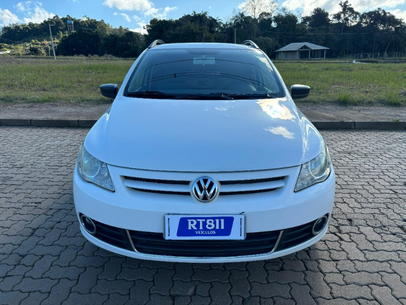 VOLKSWAGEN SAVEIRO 1.6 CE /2011 RT 811 VEÍCULOS ARROIO DO MEIO / Carros no Vale