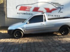 FORD COURIER 1.6 2012/2012 ELY AUTOMÓVEIS LAJEADO / Carros no Vale