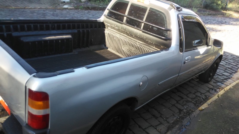 FORD COURIER 1.6 - 2012