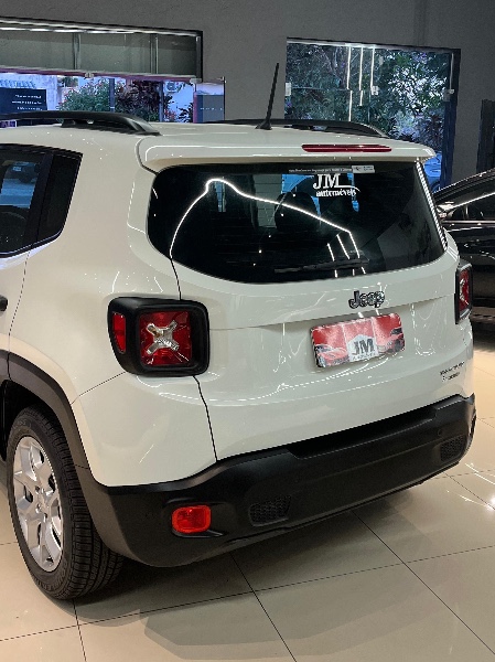 JEEP RENEGADE 1.8 SPORT 4X2 2017/2018 JM AUTOMÓVEIS VENÂNCIO AIRES / Carros no Vale