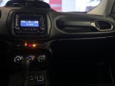 JEEP RENEGADE 1.8 SPORT 4X2 2017/2018 JM AUTOMÓVEIS VENÂNCIO AIRES / Carros no Vale