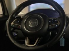 JEEP RENEGADE 1.8 SPORT 4X2 2017/2018 JM AUTOMÓVEIS VENÂNCIO AIRES / Carros no Vale
