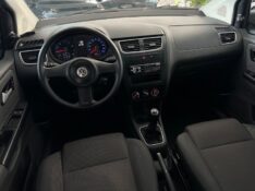 VOLKSWAGEN FOX TREND 1.0 2010/2011 SÉTIMA VEÍCULOS GUAPORÉ / Carros no Vale