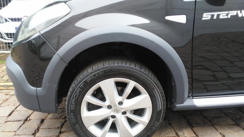 RENAULT SANDERO 1.6 STEPWAY 16V - 2012