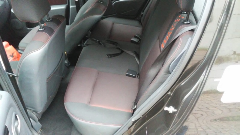 RENAULT SANDERO 1.6 STEPWAY 16V - 2012